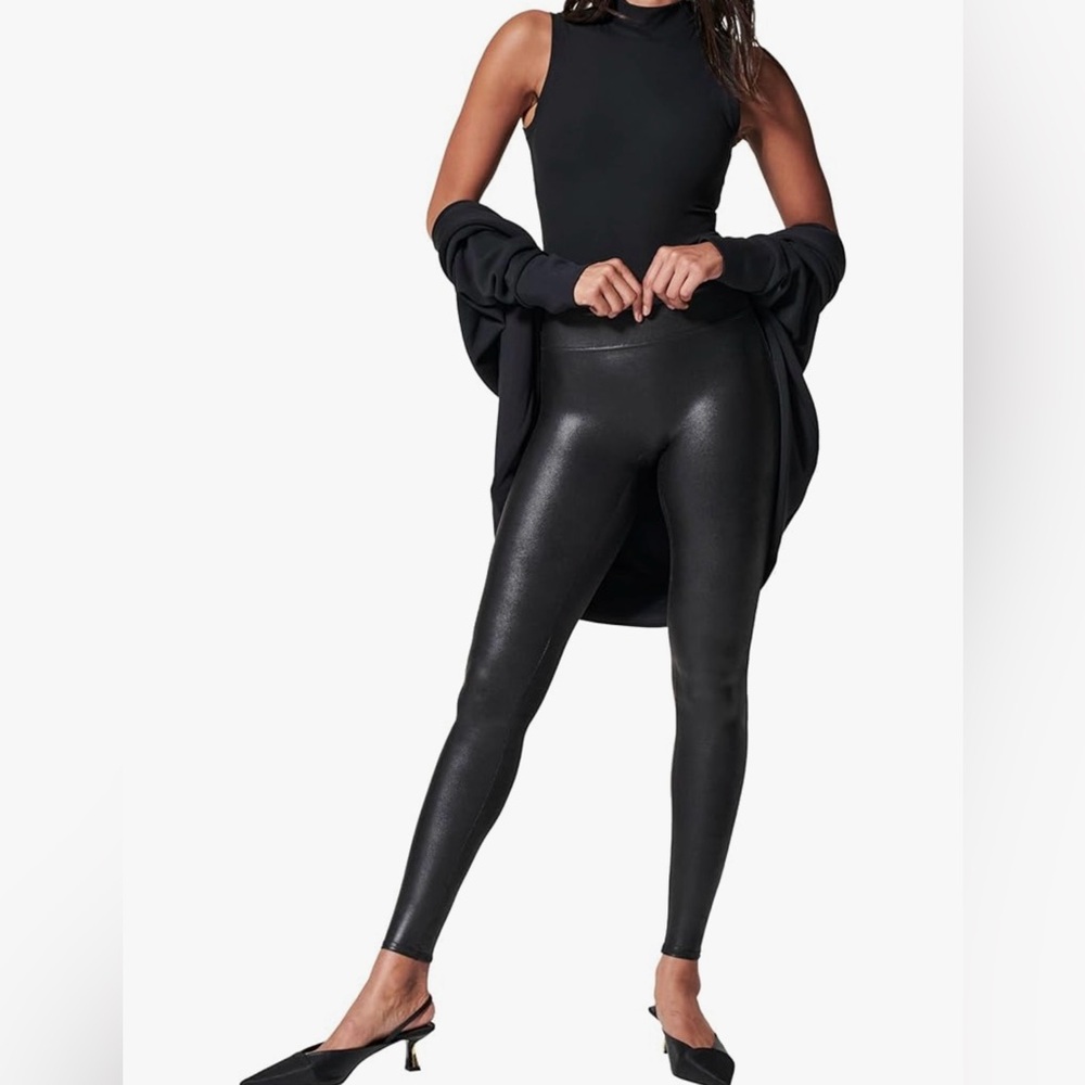 NEW Spanx Faux Leather Leggings Size 1X